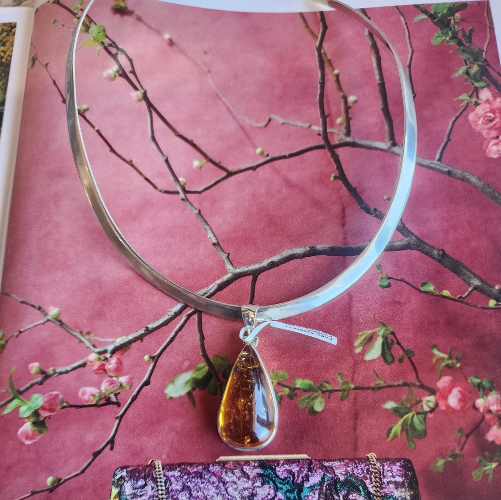 Brand New~Elegant Sterling Silver Pendant In CITRINE